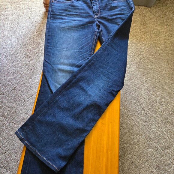 Priced to sell - Lucky Lolita Boot Jeans — Flattering Dark Blue (Size 10 / 30) - Picture 2 of 3